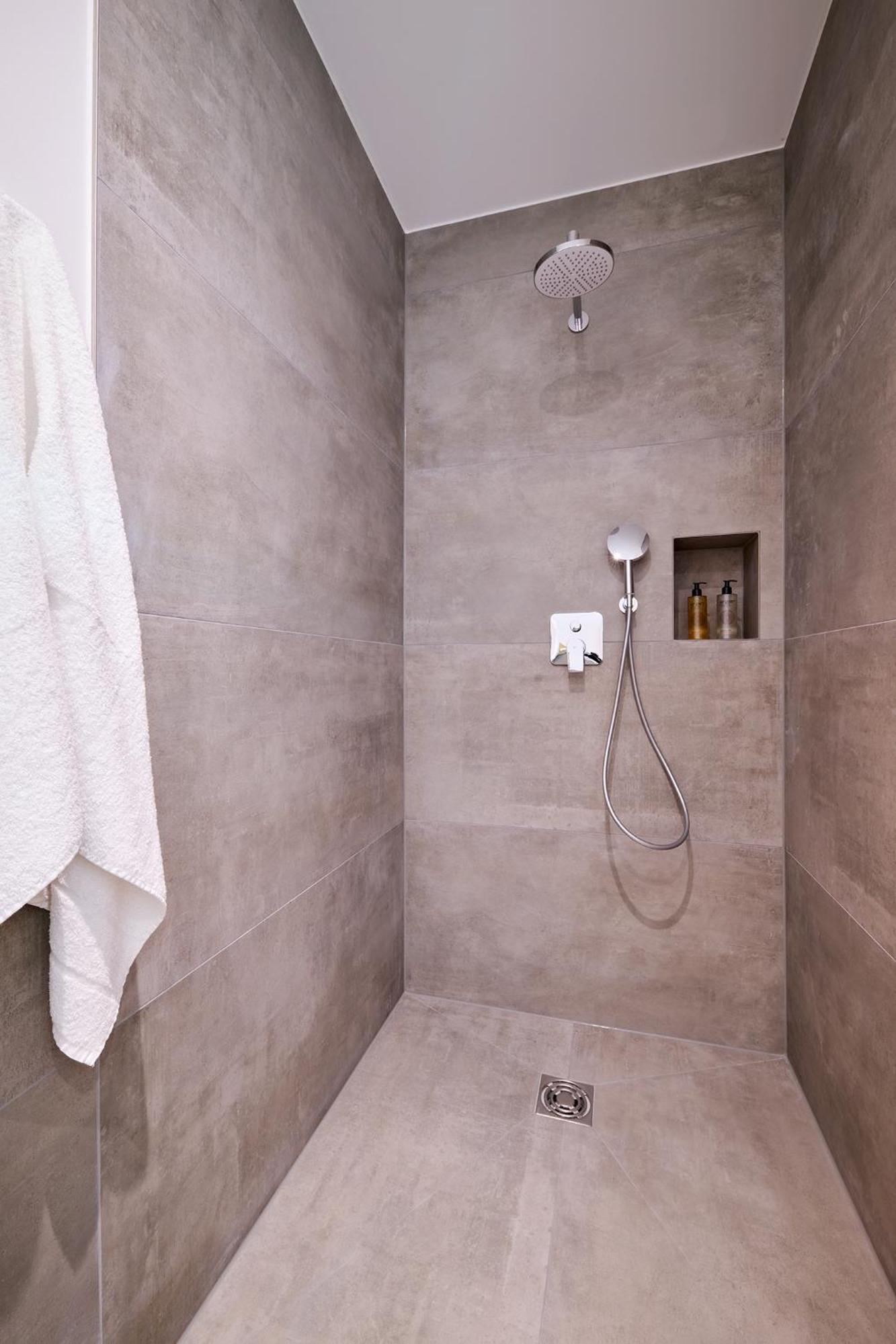 Xzllenz Traum Studio-Apartment, Frei-Parken, U-Bahn, Kueche Nuremberg Bagian luar foto
